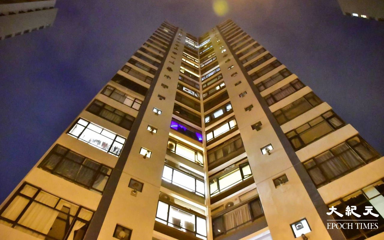 今明兩天，愉景灣觀霞樓的居民需要接受自願性檢測。（麥碧／大紀元）