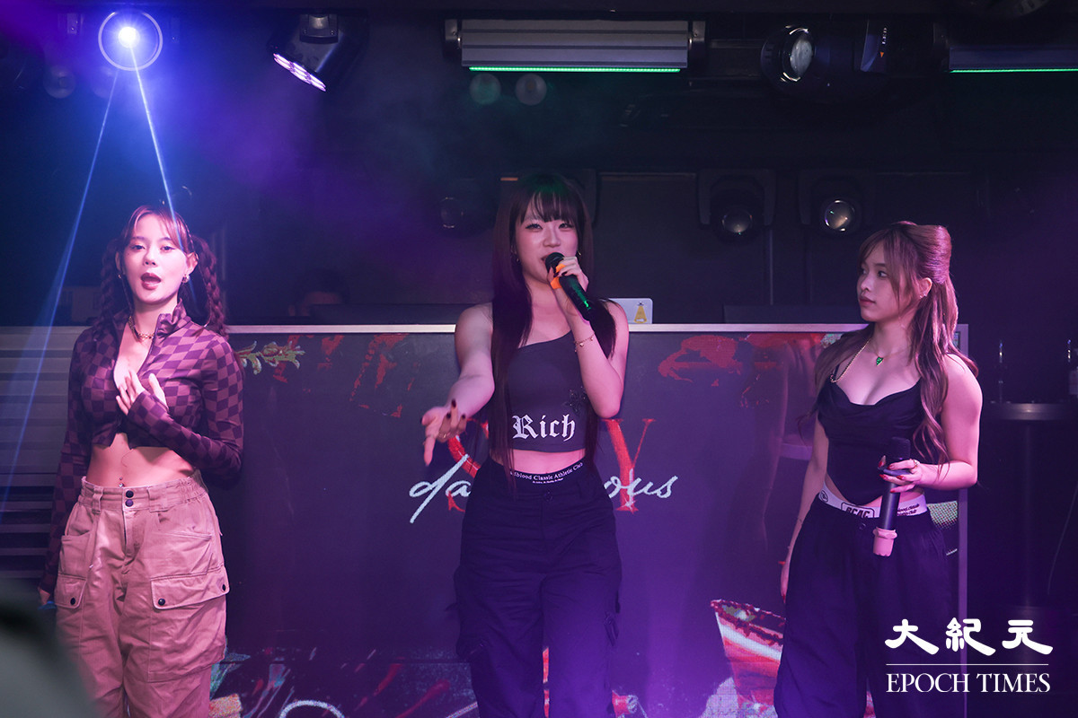 女團EOS新歌日前舉行首次ShowCase活動。（讀者提供）