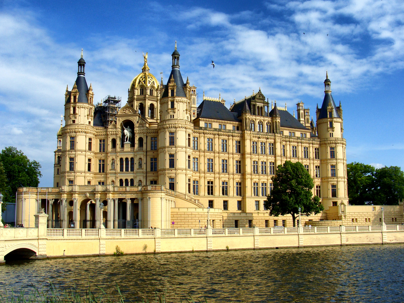 施威林城堡。（Kmorozenkow, Wikimedia Commons）