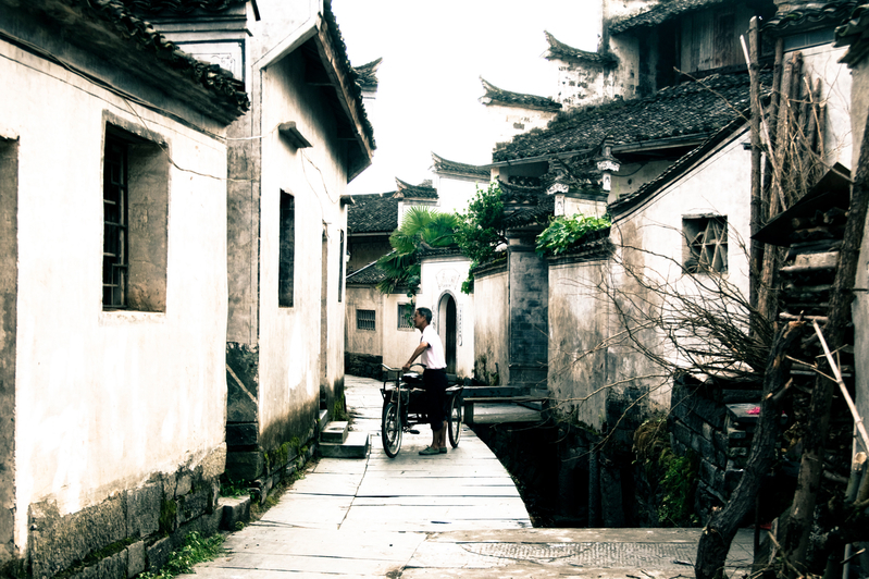安徽黟縣西遞村。（Xianyi Shen/Flickr）